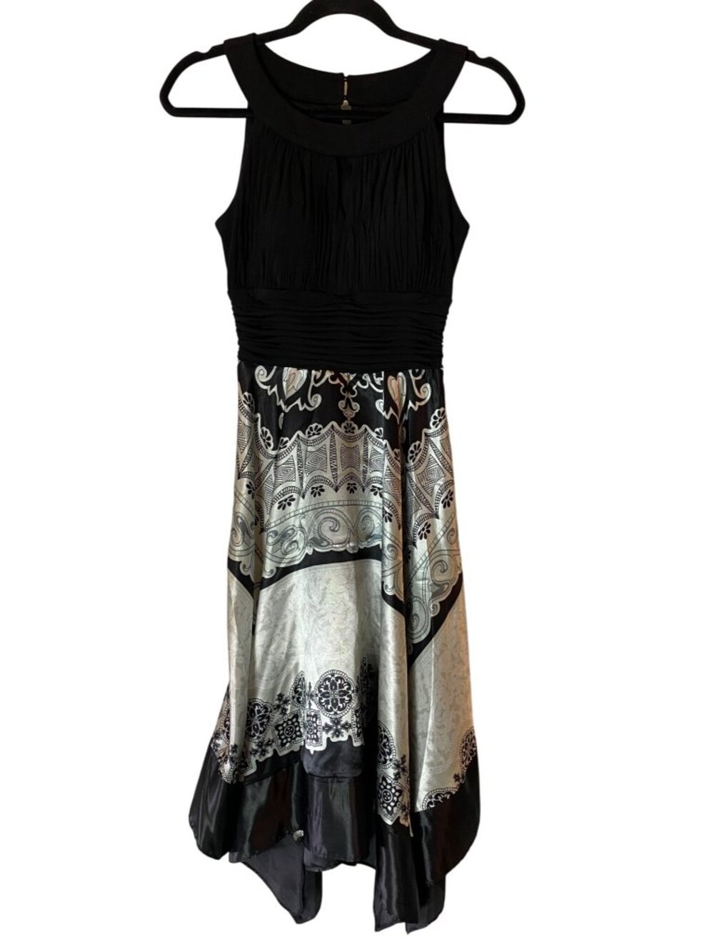 Signature By Sangria Black Silver Sleeveless Handkerchief Hem Midi Dress Size 4